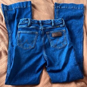 Women’s Wrangler Jeans